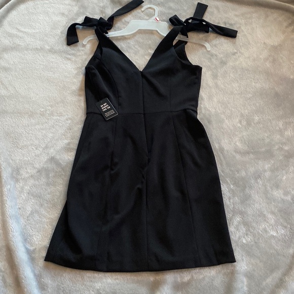 Express black cocktail dress xs - Picture 2 of 2